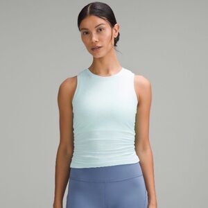 Lululemon license to train tight fit tank top